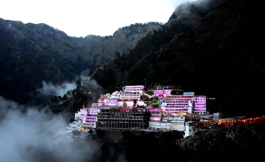 Best-Time-To-Visit-Mata-Vaishno-Devi-Temple.jpg